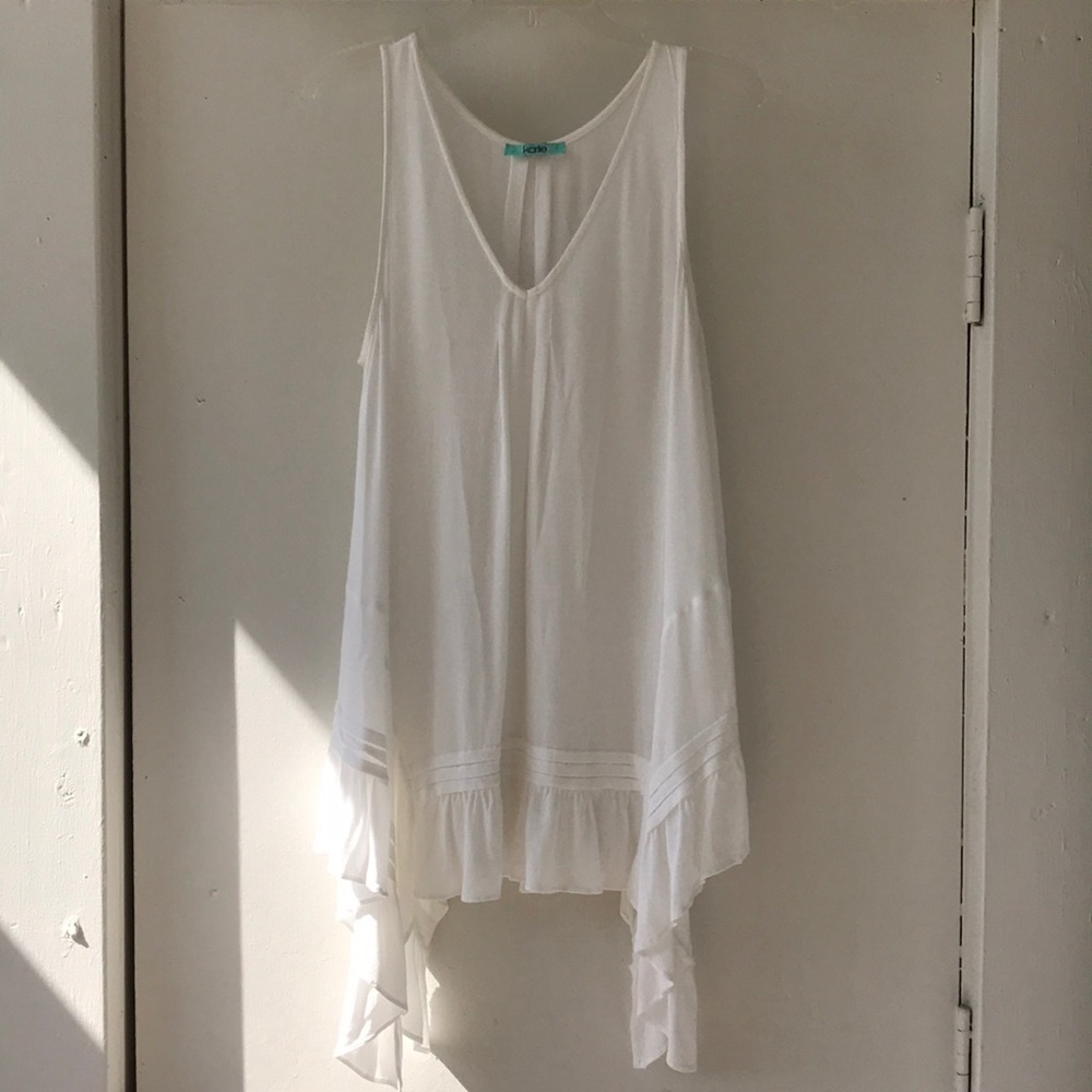 Karlie White Top